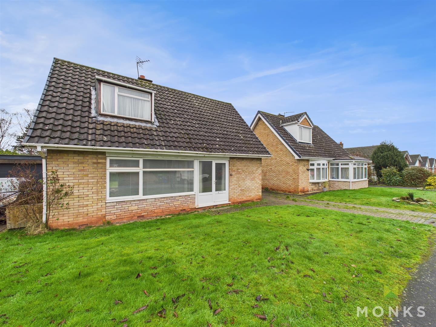 15 Portland Crescent, Shrewsbury, SY2 5NH SSTC